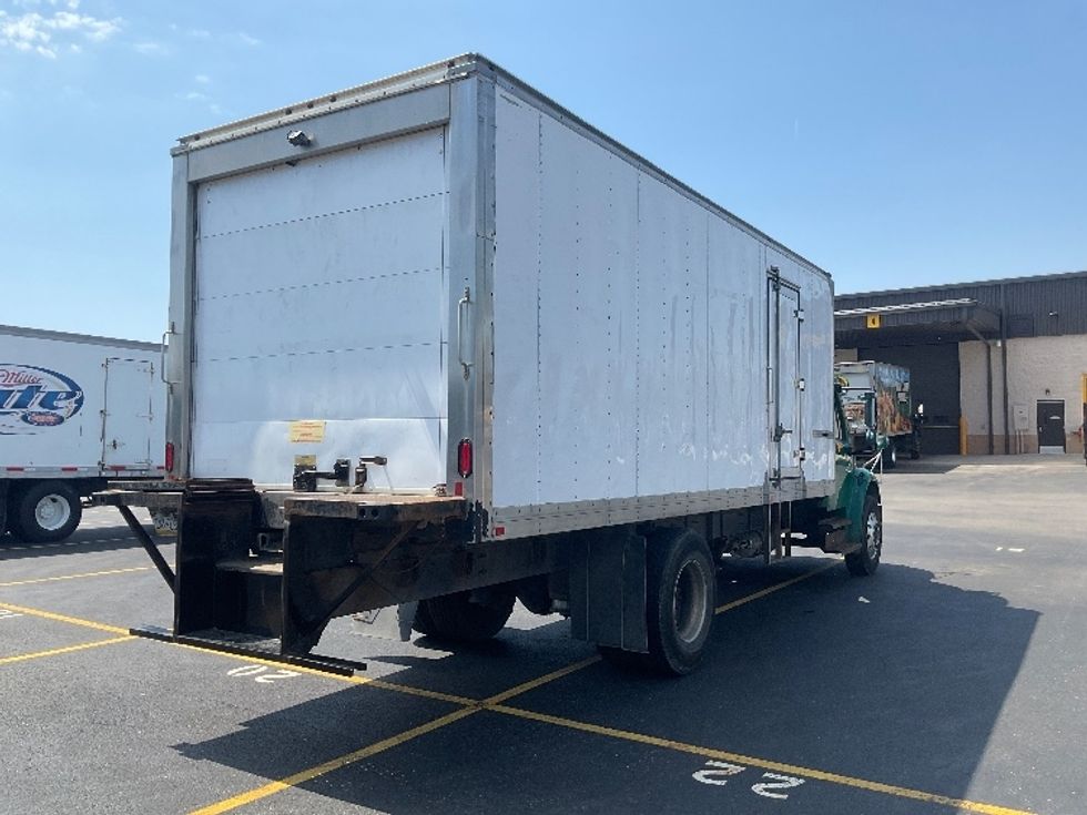 Refrigerated Truck-Light and Medium Duty Trucks-Freightliner-2019-M2-Akron-OH-284,917\n\t\tmiles-$ 32,250 - Image 12