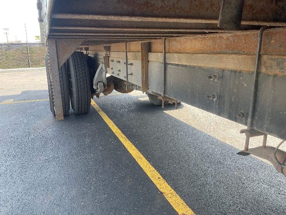 Refrigerated Truck-Light and Medium Duty Trucks-Freightliner-2019-M2-Akron-OH-284,917\n\t\tmiles-$ 32,250 - Image 13