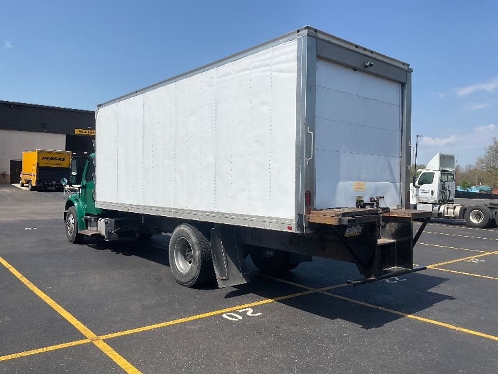 Refrigerated Truck-Light and Medium Duty Trucks-Freightliner-2019-M2-Akron-OH-284,917\n\t\tmiles-$ 32,250 - Image 6