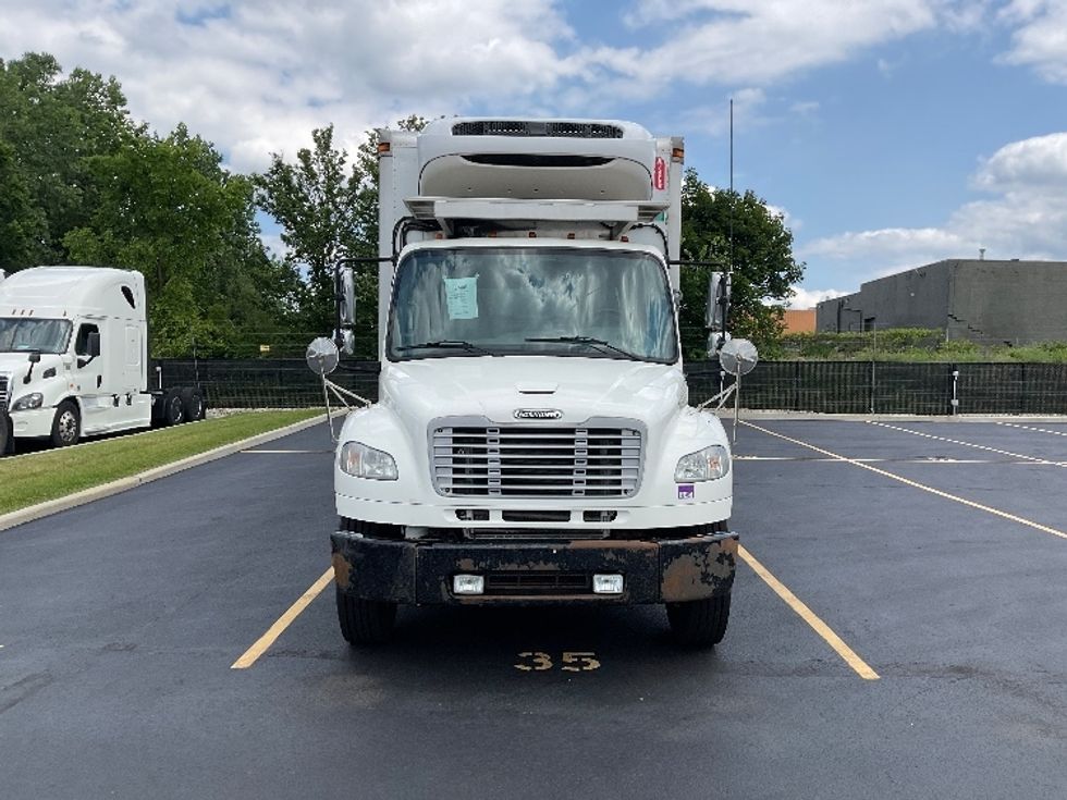 Refrigerated Truck-Light and Medium Duty Trucks-Freightliner-2019-M2-Akron-OH-334,460\n\t\tmiles-$ 34,250 - Image 2