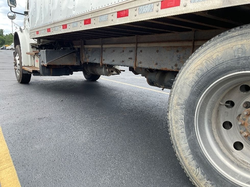 Refrigerated Truck-Light and Medium Duty Trucks-Freightliner-2019-M2-Akron-OH-334,460\n\t\tmiles-$ 34,250 - Image 5