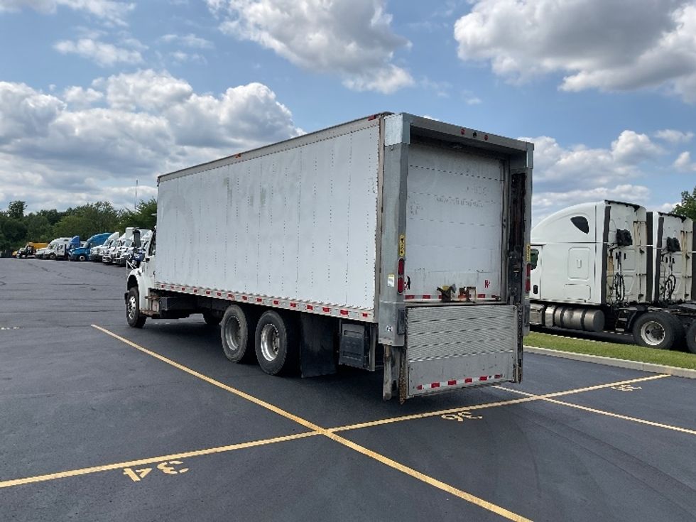 Refrigerated Truck-Light and Medium Duty Trucks-Freightliner-2019-M2-Akron-OH-334,460\n\t\tmiles-$ 34,250 - Image 6