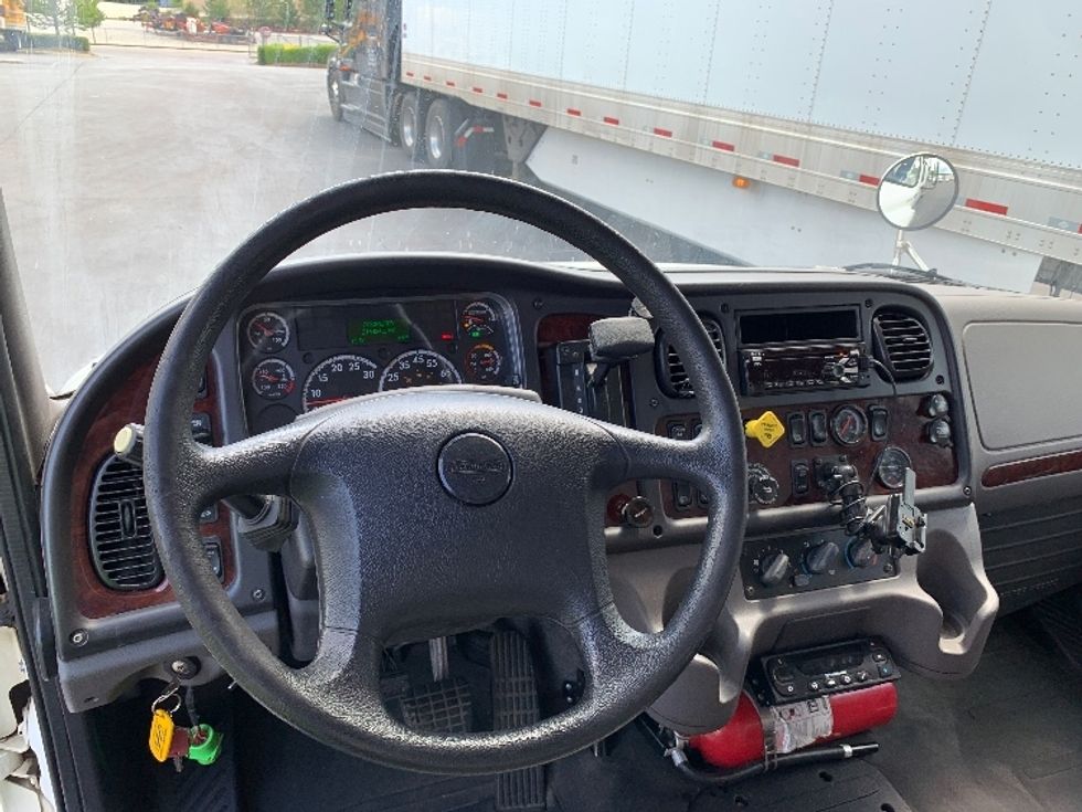 Refrigerated Truck-Light and Medium Duty Trucks-Freightliner-2019-M2-Alabaster-AL-216,261\n\t\tmiles-$ 45,250 - Image 19