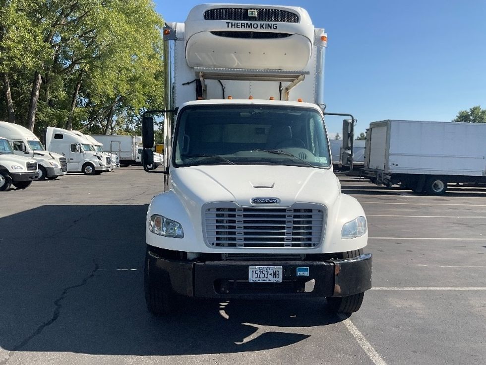 Refrigerated Truck-Light and Medium Duty Trucks-Freightliner-2019-M2-Albany-NY-148,083\n\t\tmiles-$ 53,000 - Image 2