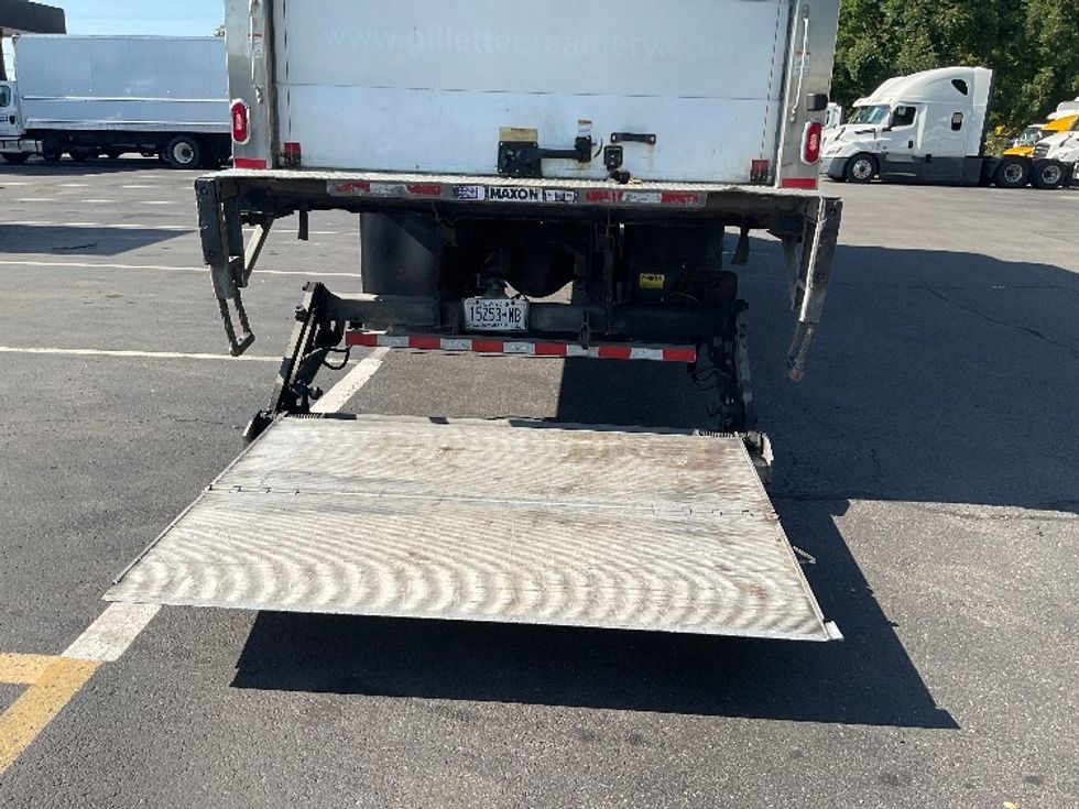 Refrigerated Truck-Light and Medium Duty Trucks-Freightliner-2019-M2-Albany-NY-148,083\n\t\tmiles-$ 53,000 - Image 9