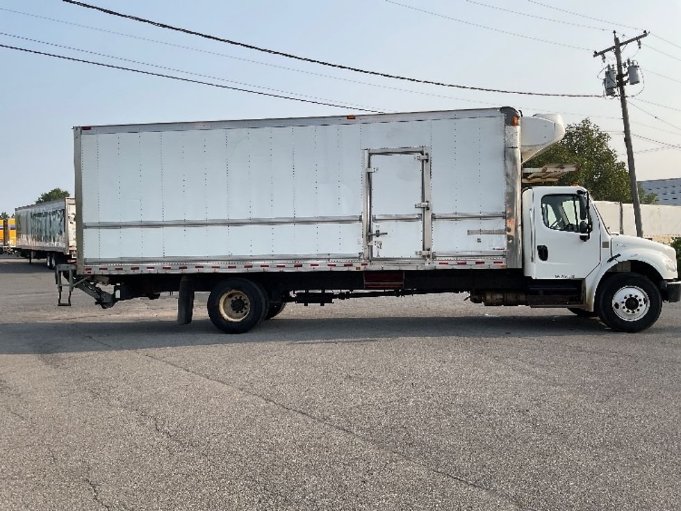 Refrigerated Truck-Light and Medium Duty Trucks-Freightliner-2019-M2-Albany-NY-169,792\n\t\tmiles-$ 53,250 - Image 14