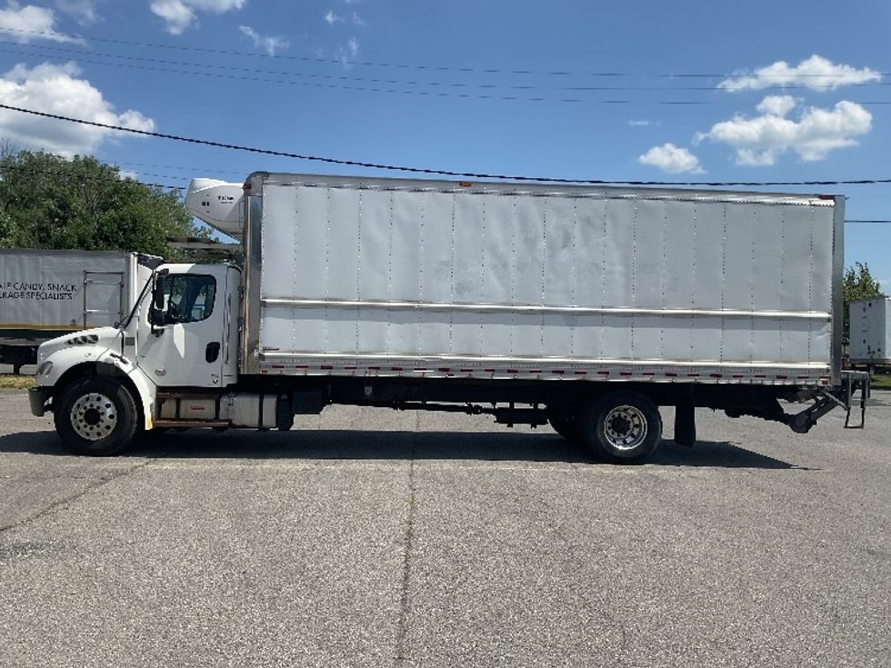 Refrigerated Truck-Light and Medium Duty Trucks-Freightliner-2019-M2-Albany-NY-192,503\n\t\tmiles-$ 51,250 - Image 4