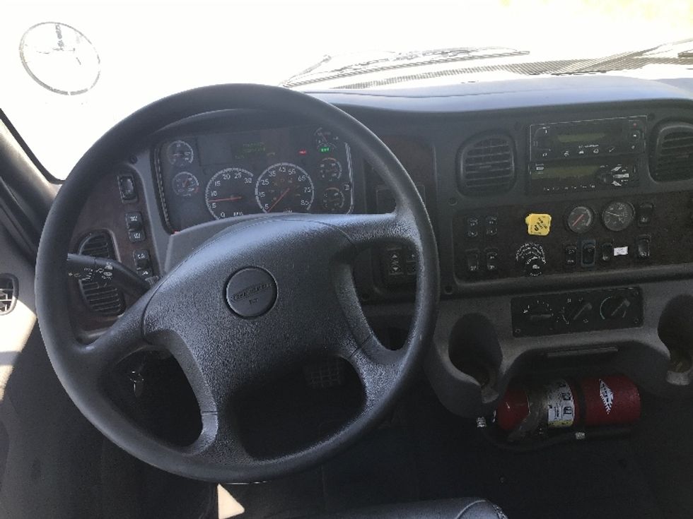 Refrigerated Truck-Light and Medium Duty Trucks-Freightliner-2019-M2-Allentown-PA-165,649\n\t\tmiles-$ 42,500 - Image 18