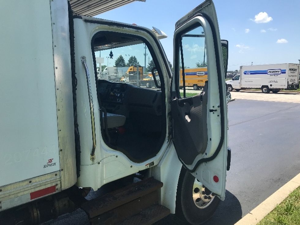 Refrigerated Truck-Light and Medium Duty Trucks-Freightliner-2019-M2-Allentown-PA-165,649\n\t\tmiles-$ 42,500 - Image 20