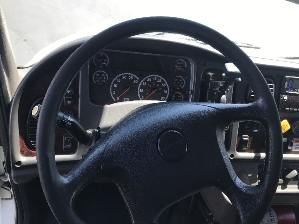 Refrigerated Truck-Light and Medium Duty Trucks-Freightliner-2019-M2-Anaheim-CA-158,289\n\t\tmiles-$ 65,000 - Image 18