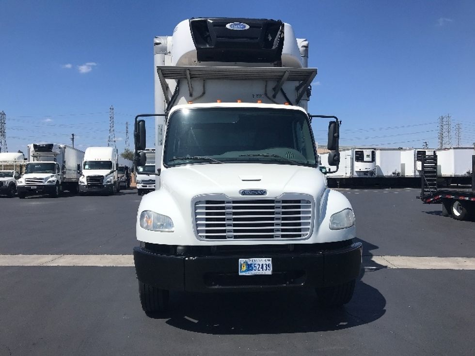 Refrigerated Truck-Light and Medium Duty Trucks-Freightliner-2019-M2-Anaheim-CA-158,289\n\t\tmiles-$ 65,000 - Image 2
