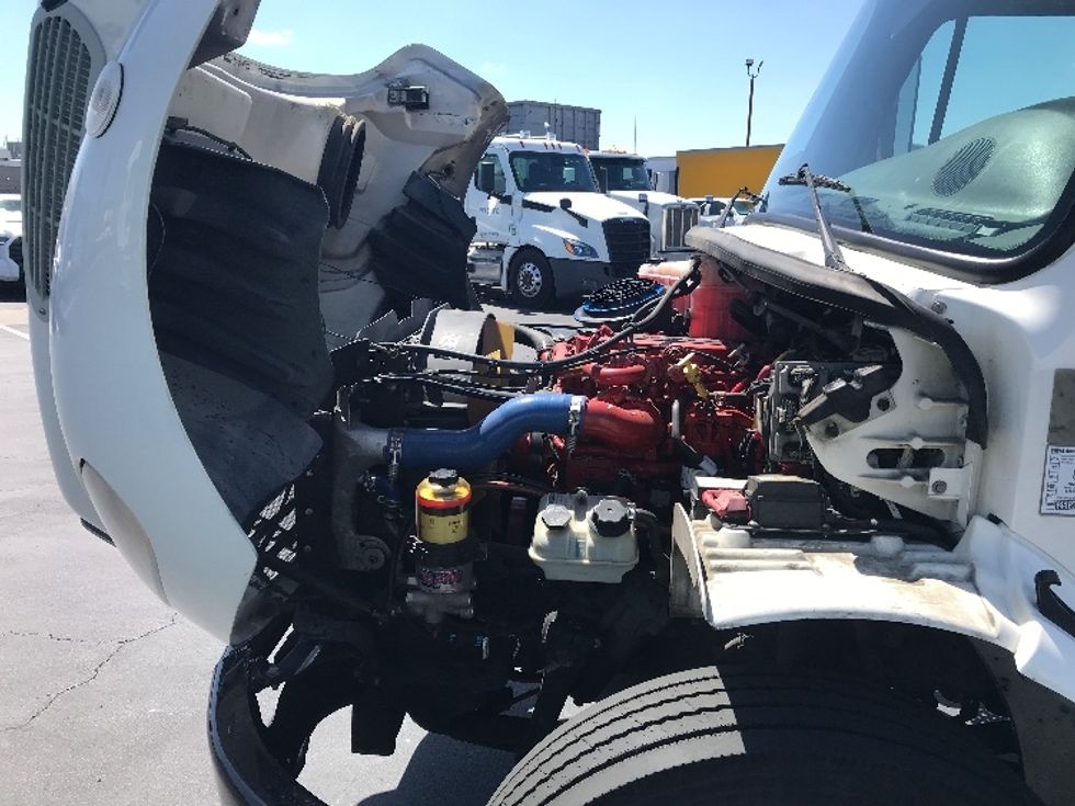 Refrigerated Truck-Light and Medium Duty Trucks-Freightliner-2019-M2-Anaheim-CA-158,289\n\t\tmiles-$ 65,000 - Image 24