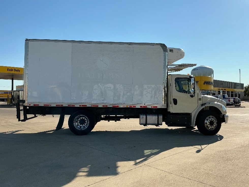 2019 Freightliner M2 106 Medium Duty photo 12