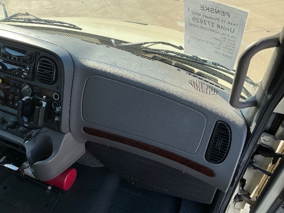 2019 Freightliner M2 106 Medium Duty photo 17
