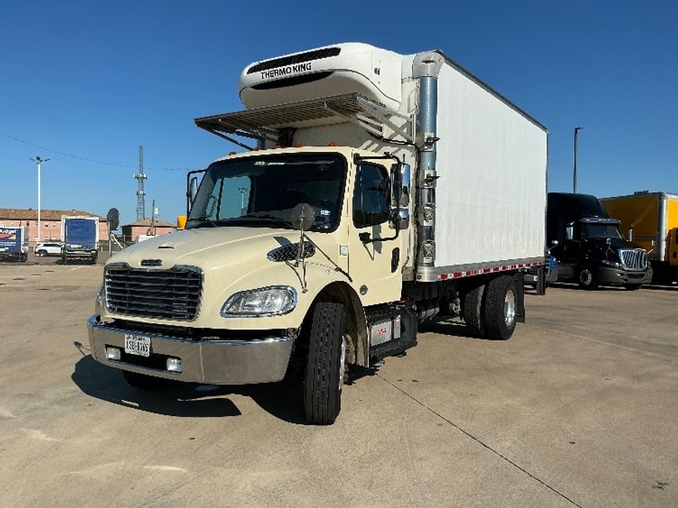 2019 Freightliner M2 106 Medium Duty photo 3