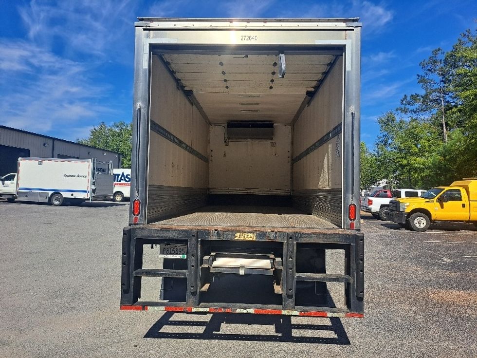 Refrigerated Truck-Light and Medium Duty Trucks-Freightliner-2019-M2-Atlanta-GA-117,456\n\t\tmiles-$ 57,750 - Image 8