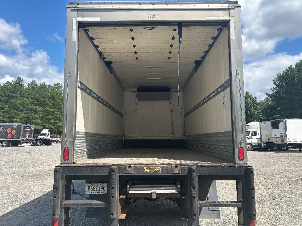 Refrigerated Truck-Light and Medium Duty Trucks-Freightliner-2019-M2-Atlanta-GA-127,263\n\t\tmiles-$ 56,000 - Image 8