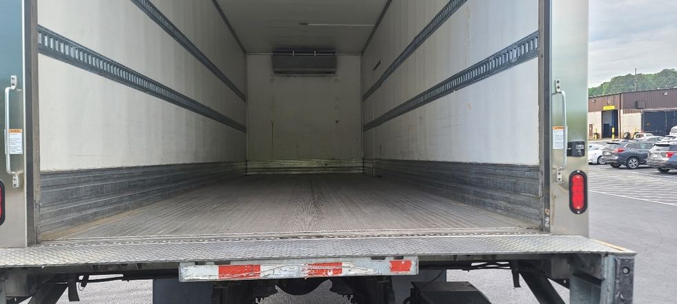 Refrigerated Truck-Light and Medium Duty Trucks-Freightliner-2019-M2-Atlanta-GA-143,843\n\t\tmiles-$ 60,250 - Image 10