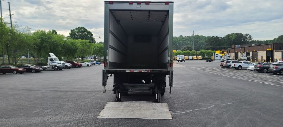 Refrigerated Truck-Light and Medium Duty Trucks-Freightliner-2019-M2-Atlanta-GA-143,843\n\t\tmiles-$ 60,250 - Image 9