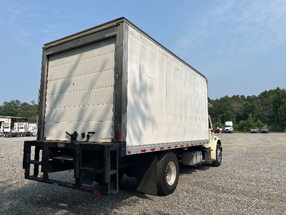 Refrigerated Truck-Light and Medium Duty Trucks-Freightliner-2019-M2-Atlanta-GA-183,677\n\t\tmiles-$ 47,500 - Image 12