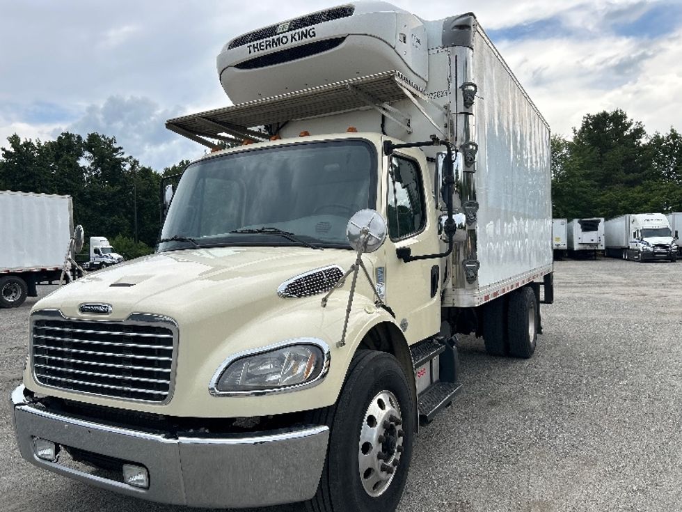 Refrigerated Truck-Light and Medium Duty Trucks-Freightliner-2019-M2-Atlanta-GA-202,233\n\t\tmiles-$ 40,000 - Image 3