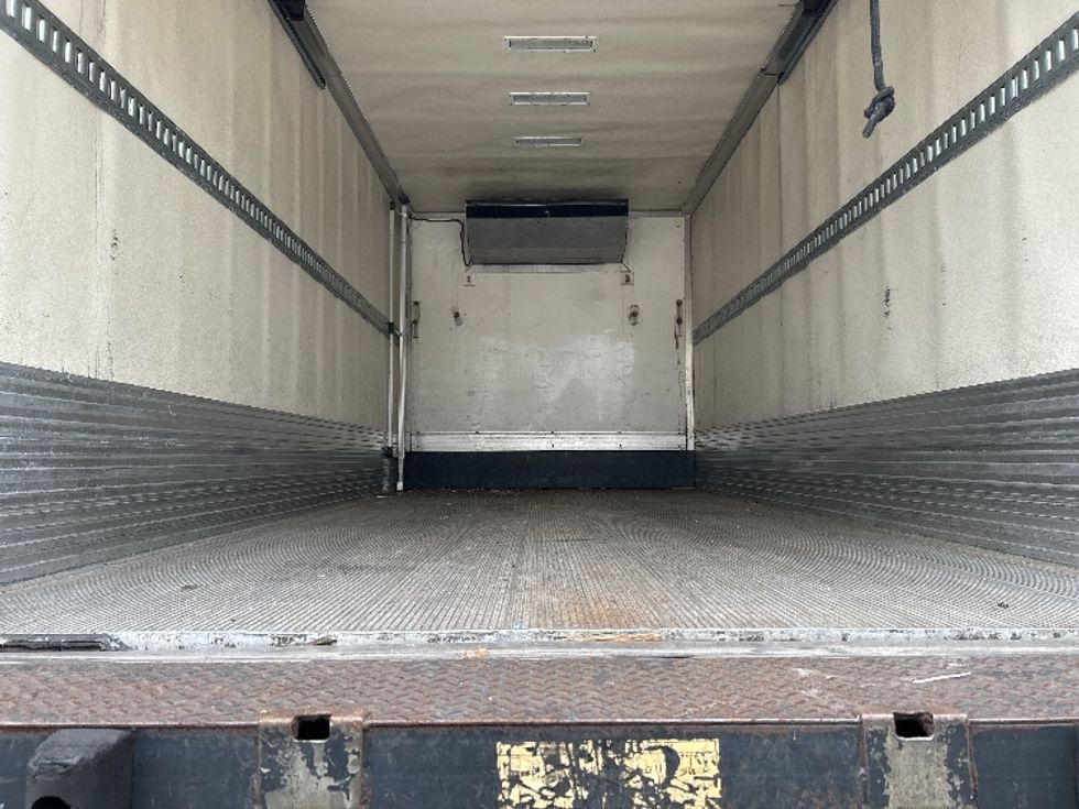 Refrigerated Truck-Light and Medium Duty Trucks-Freightliner-2019-M2-Atlanta-GA-202,233\n\t\tmiles-$ 40,000 - Image 9