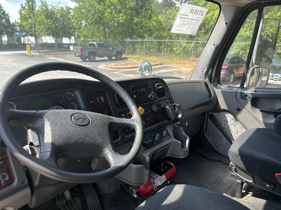 2019 Freightliner M2 106 Medium Duty photo 13