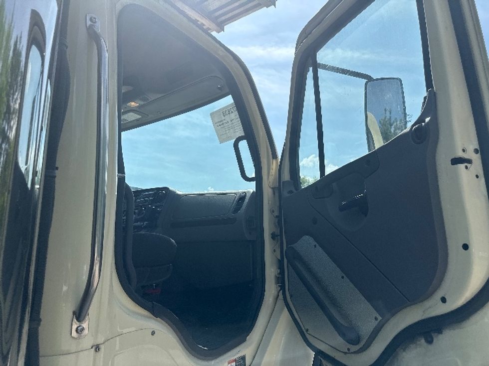 2019 Freightliner M2 106 Medium Duty photo 16