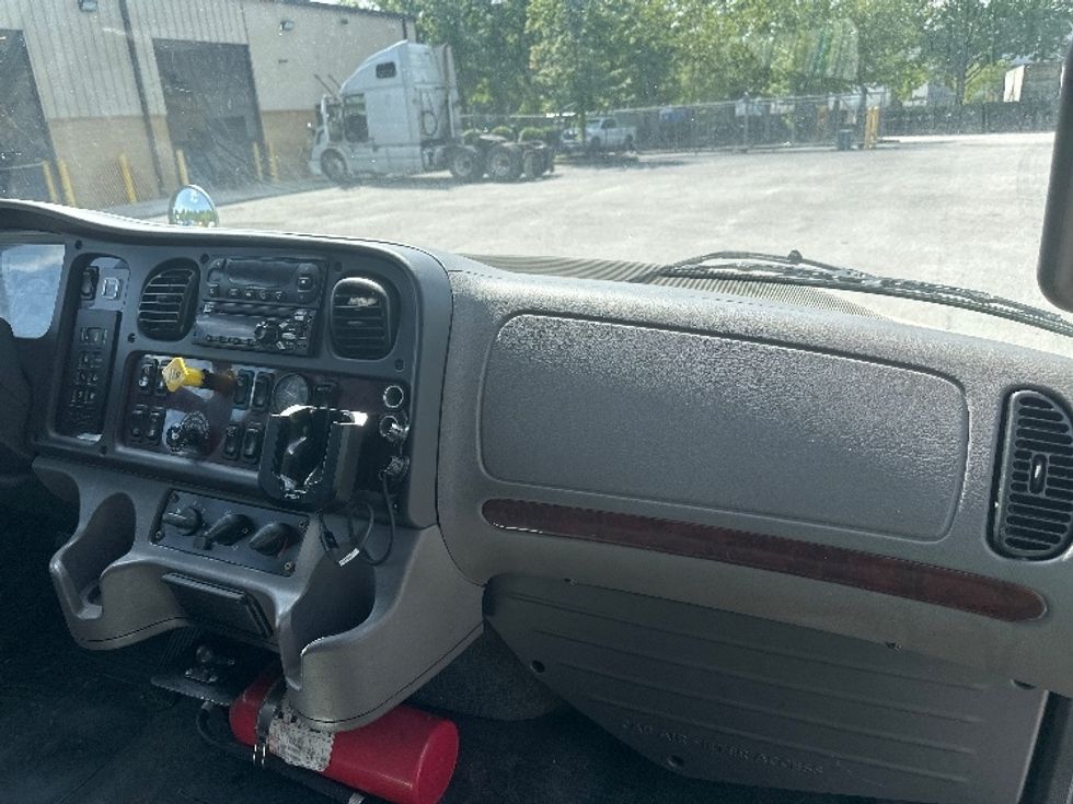 2019 Freightliner M2 106 Medium Duty photo 17