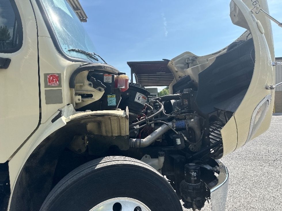 2019 Freightliner M2 106 Medium Duty photo 19