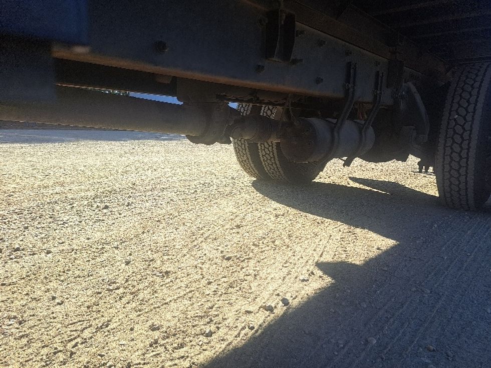 Refrigerated Truck-Light and Medium Duty Trucks-Freightliner-2019-M2-Atlanta-GA-258,270\n\t\tmiles-$ 34,500 - Image 5