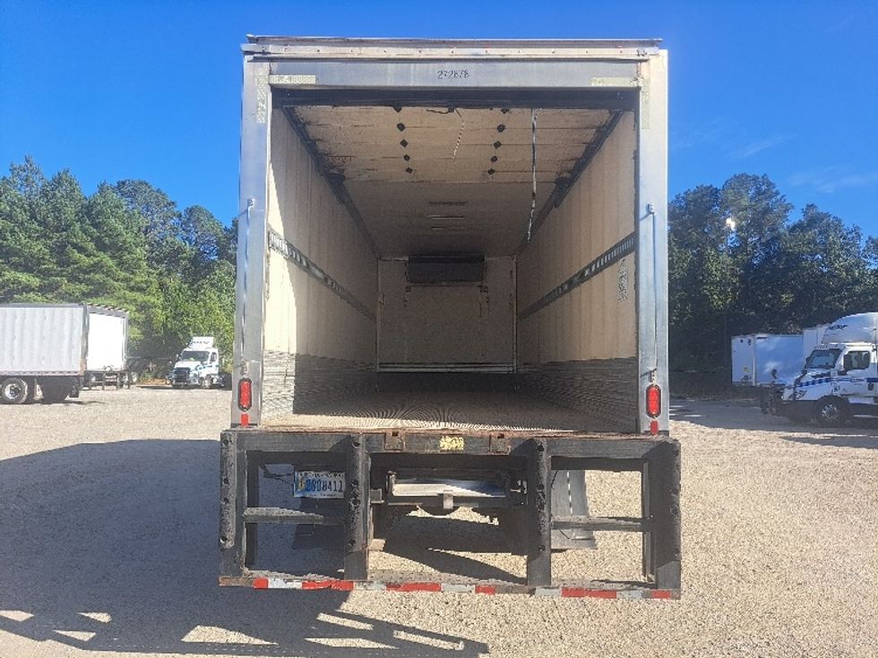 Refrigerated Truck-Light and Medium Duty Trucks-Freightliner-2019-M2-Atlanta-GA-258,270\n\t\tmiles-$ 34,500 - Image 8