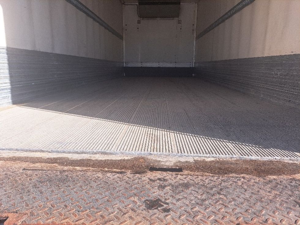 Refrigerated Truck-Light and Medium Duty Trucks-Freightliner-2019-M2-Atlanta-GA-258,270\n\t\tmiles-$ 34,500 - Image 9