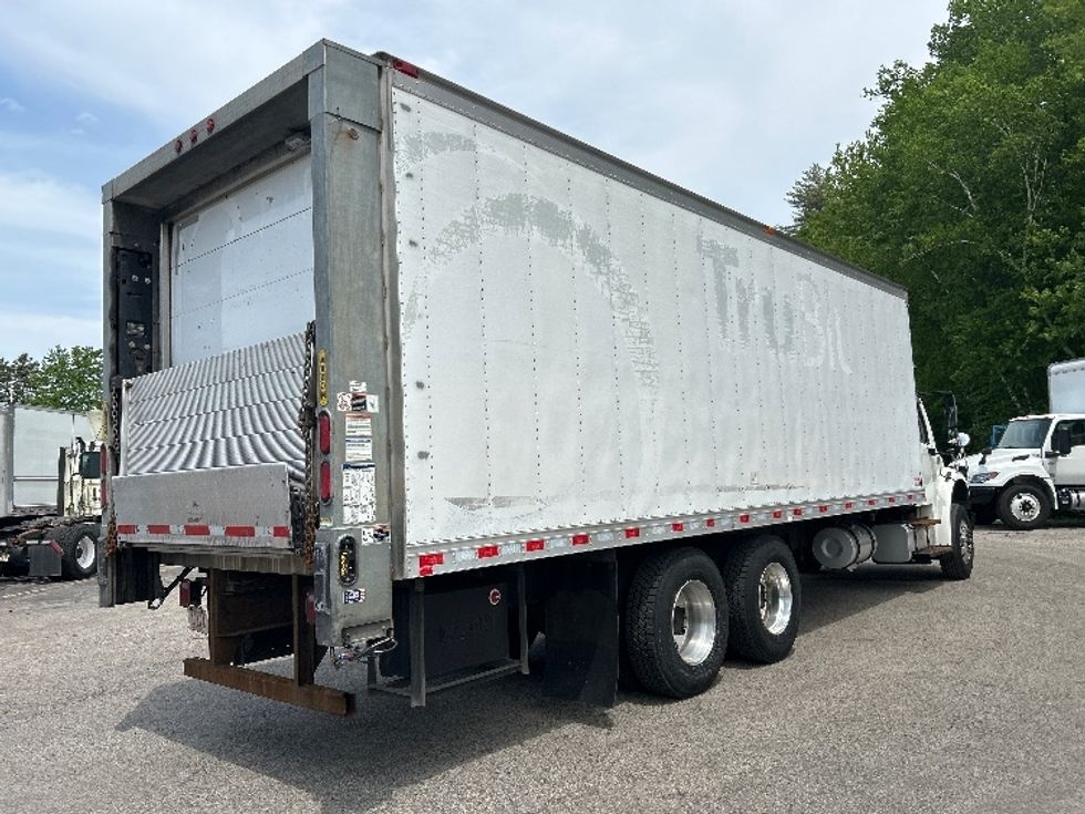 Refrigerated Truck-Light and Medium Duty Trucks-Freightliner-2019-M2-Auburn-MA-261,163\n\t\tmiles-$ 48,500 - Image 13