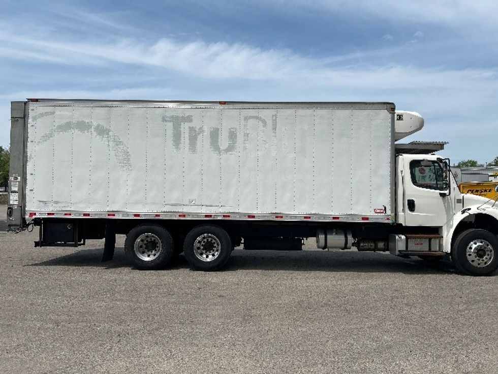 Refrigerated Truck-Light and Medium Duty Trucks-Freightliner-2019-M2-Auburn-MA-261,163\n\t\tmiles-$ 48,500 - Image 15