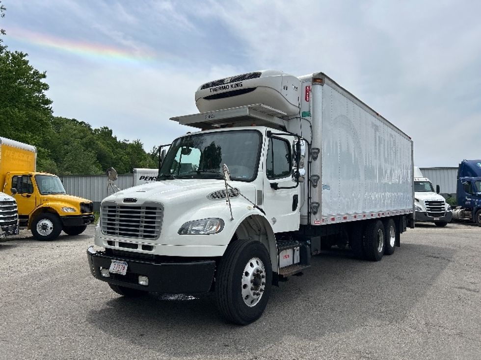 Refrigerated Truck-Light and Medium Duty Trucks-Freightliner-2019-M2-Auburn-MA-261,163\n\t\tmiles-$ 48,500 - Image 3