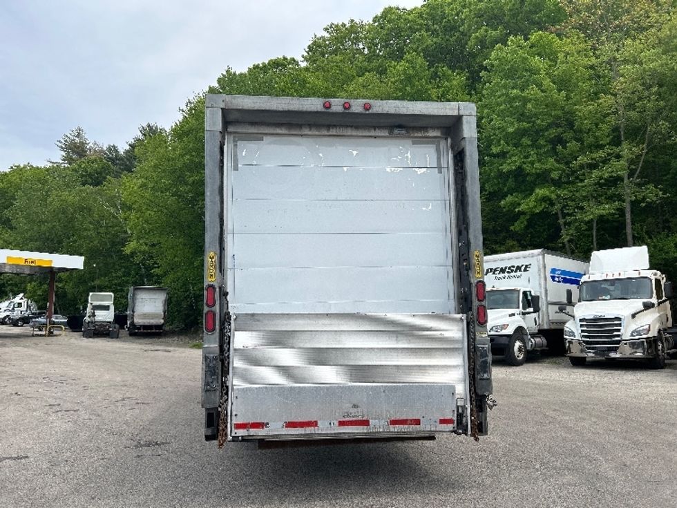 Refrigerated Truck-Light and Medium Duty Trucks-Freightliner-2019-M2-Auburn-MA-261,163\n\t\tmiles-$ 48,500 - Image 7