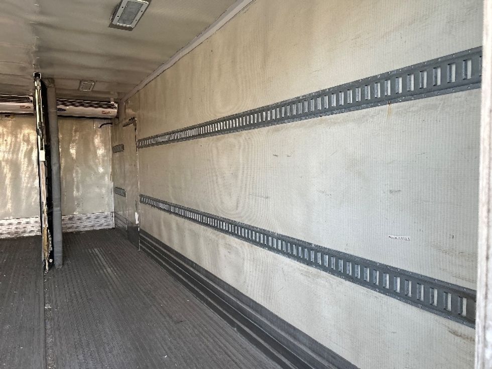 Refrigerated Truck-Light and Medium Duty Trucks-Freightliner-2019-M2-Auburn-ME-256,550\n\t\tmiles-$ 29,000 - Image 11