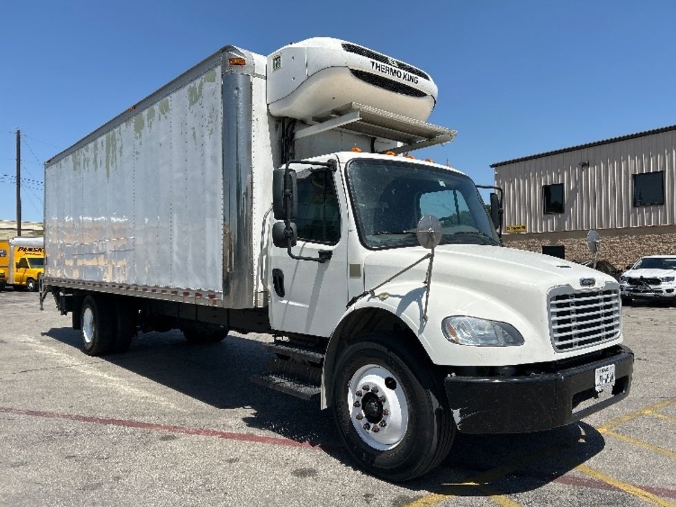 Refrigerated Truck-Light and Medium Duty Trucks-Freightliner-2019-M2-Austin-TX-227,297\n\t\tmiles-$ 54,250 - Image 1