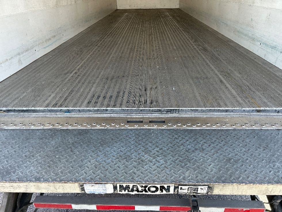 Refrigerated Truck-Light and Medium Duty Trucks-Freightliner-2019-M2-Austin-TX-227,297\n\t\tmiles-$ 54,250 - Image 10