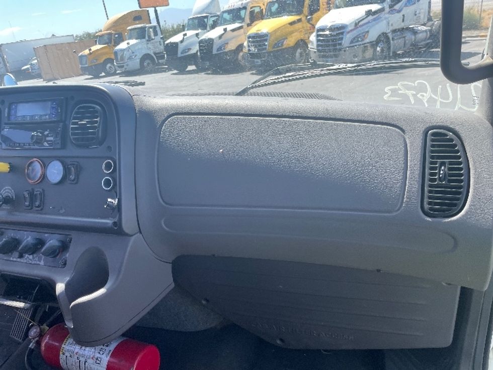 Refrigerated Truck-Light and Medium Duty Trucks-Freightliner-2019-M2-Bakersfield-CA-194,064\n\t\tmiles-$ 56,500 - Image 21