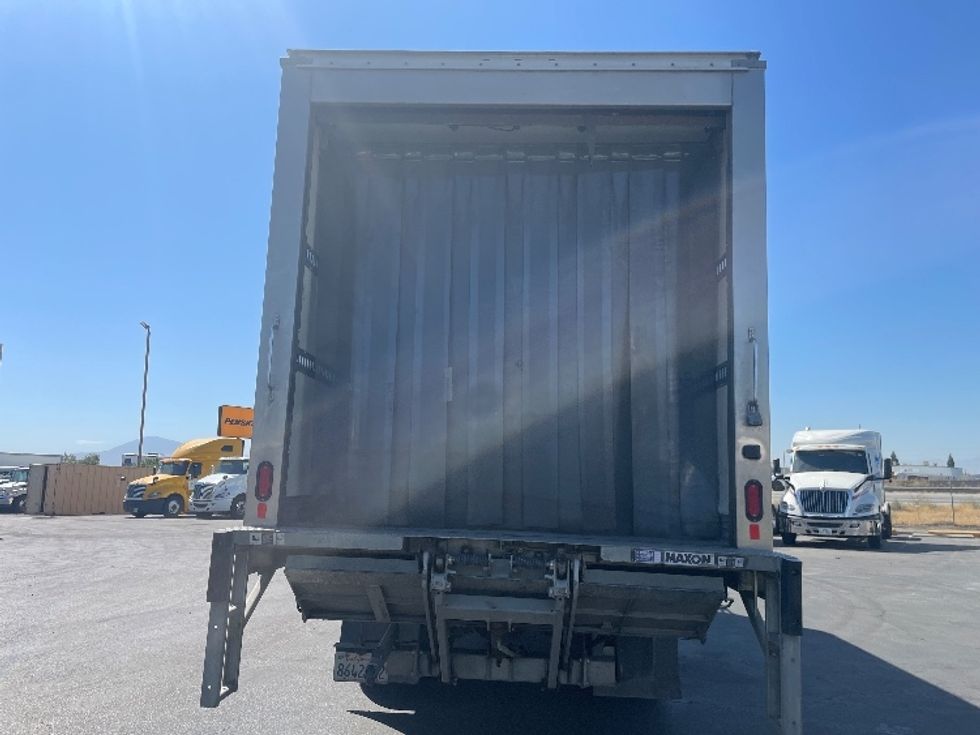 Refrigerated Truck-Light and Medium Duty Trucks-Freightliner-2019-M2-Bakersfield-CA-194,064\n\t\tmiles-$ 56,500 - Image 8