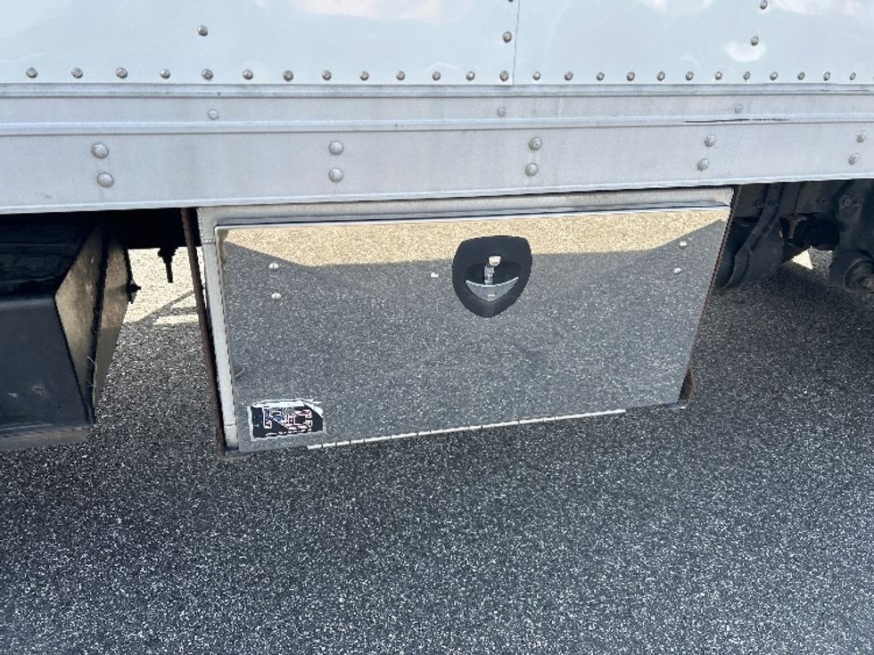 Refrigerated Truck-Light and Medium Duty Trucks-Freightliner-2019-M2-Belcamp-MD-237,902\n\t\tmiles-$ 41,500 - Image 25