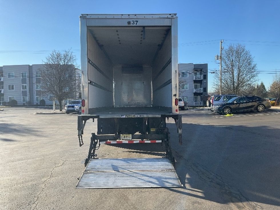 Refrigerated Truck-Light and Medium Duty Trucks-Freightliner-2019-M2-Bethlehem-PA-312,319\n\t\tmiles-$ 39,750 - Image 9