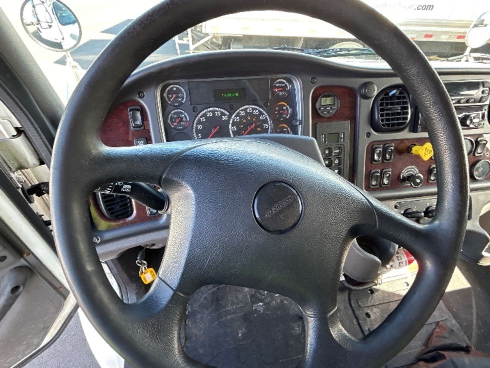 Refrigerated Truck-Light and Medium Duty Trucks-Freightliner-2019-M2-Braintree-MA-110,592\n\t\tmiles-$ 69,500 - Image 18