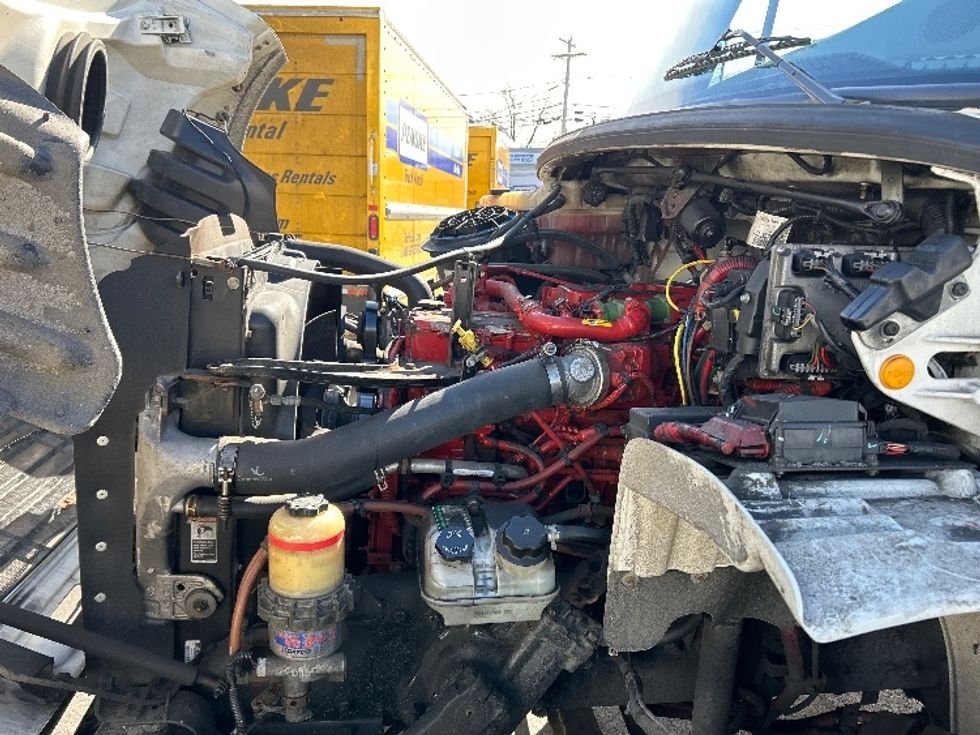 Refrigerated Truck-Light and Medium Duty Trucks-Freightliner-2019-M2-Braintree-MA-110,592\n\t\tmiles-$ 69,500 - Image 24