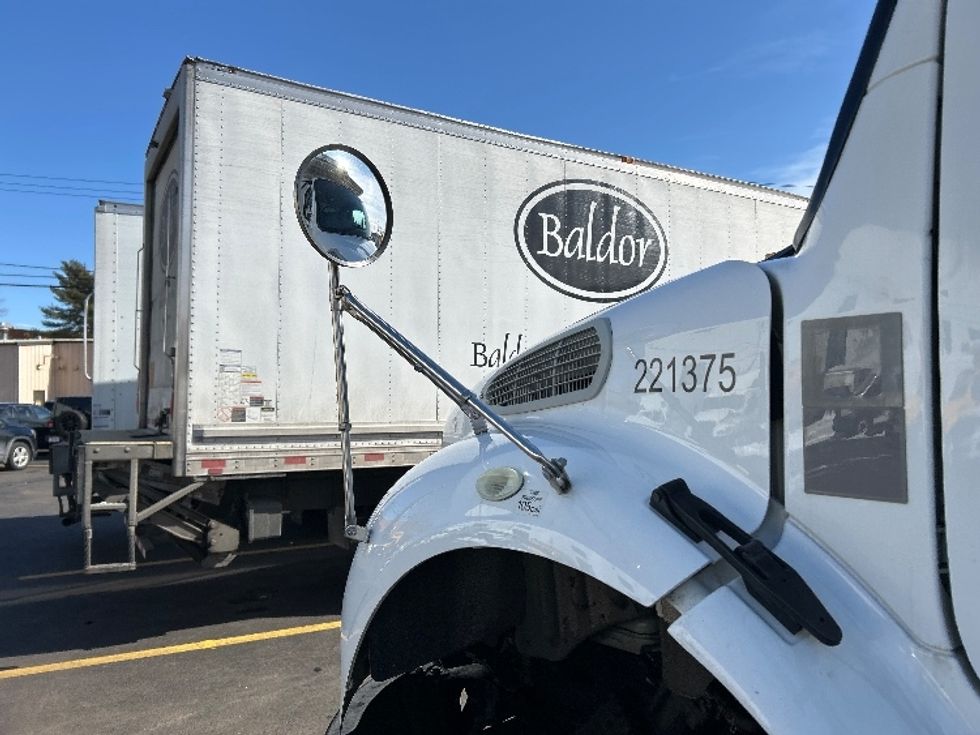 Refrigerated Truck-Light and Medium Duty Trucks-Freightliner-2019-M2-Braintree-MA-110,592\n\t\tmiles-$ 69,500 - Image 25