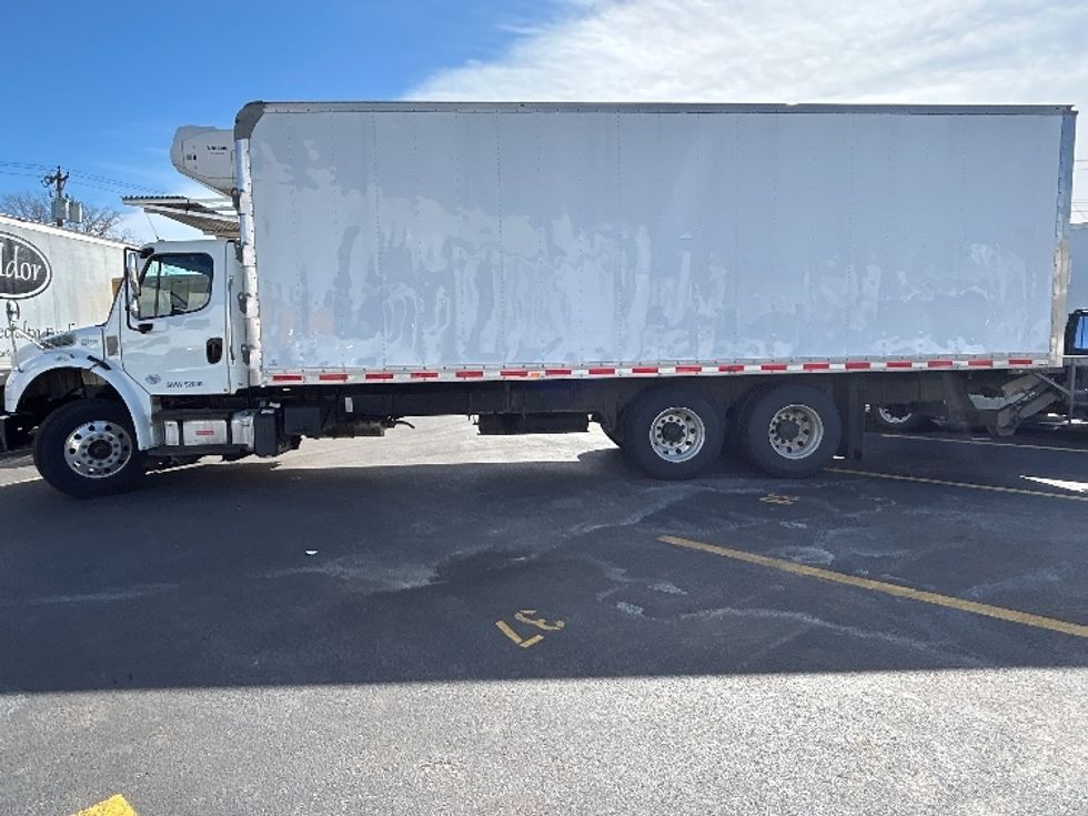 Refrigerated Truck-Light and Medium Duty Trucks-Freightliner-2019-M2-Braintree-MA-110,592\n\t\tmiles-$ 69,500 - Image 4