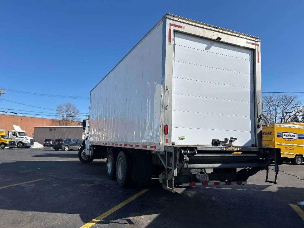 Refrigerated Truck-Light and Medium Duty Trucks-Freightliner-2019-M2-Braintree-MA-110,592\n\t\tmiles-$ 69,500 - Image 6