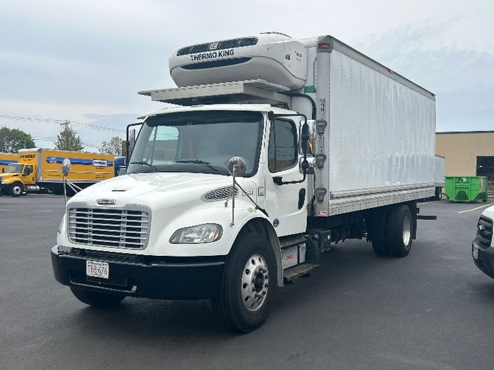Refrigerated Truck-Light and Medium Duty Trucks-Freightliner-2019-M2-Braintree-MA-170,405\n\t\tmiles-$ 36,750 - Image 3